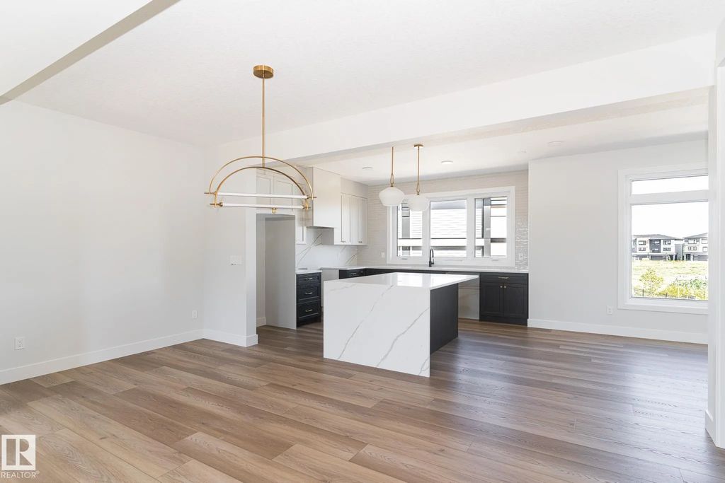 42 7121 May Crescent Nw, Edmonton