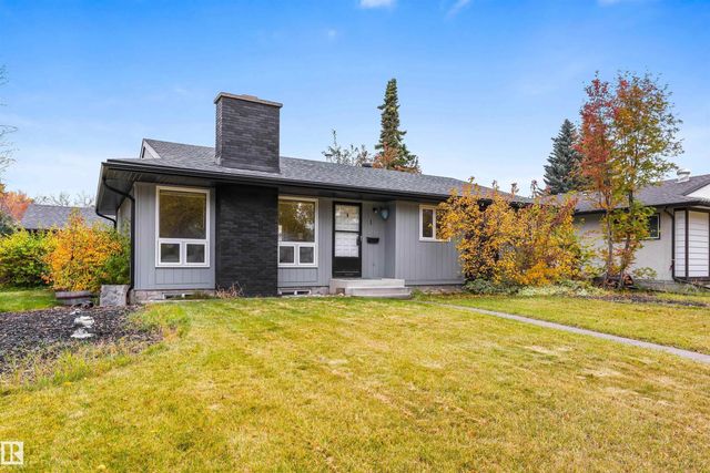 1 Lloyd Place, St. Albert