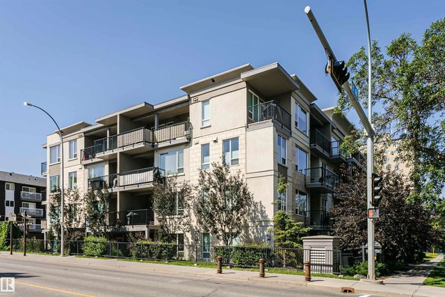 208 9907 91 Avenue Nw, Edmonton