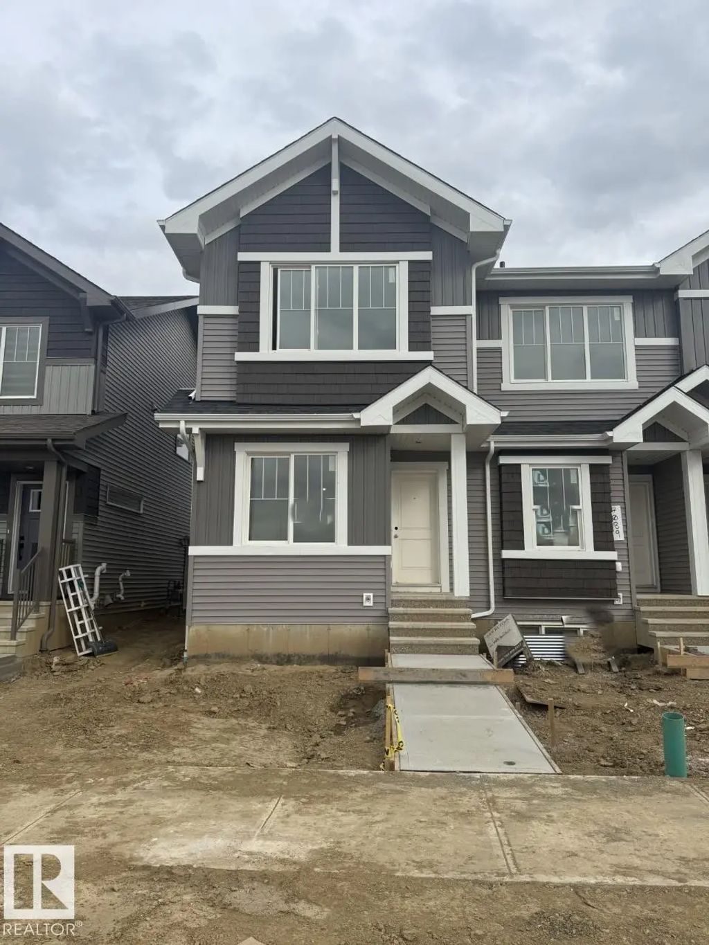 7091 Rosenthal Drive, Edmonton
