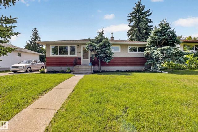 16009 93a Avenue Nw, Edmonton