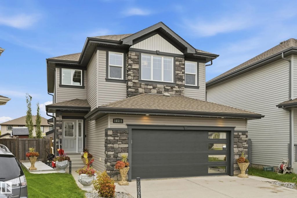 16511 136 Street, Edmonton