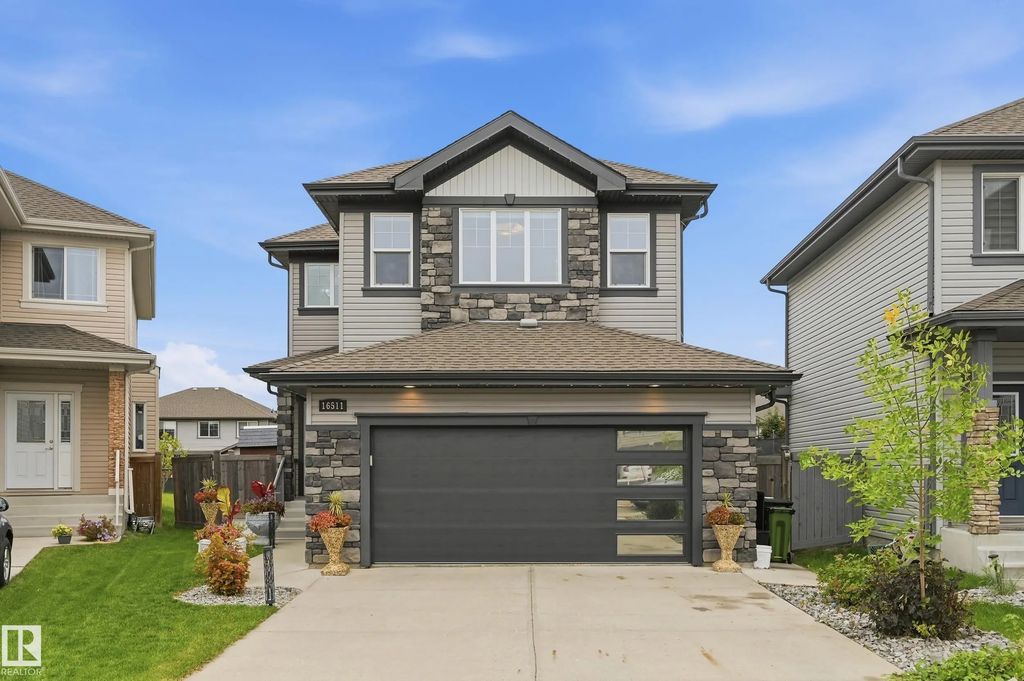 16511 136 Street, Edmonton