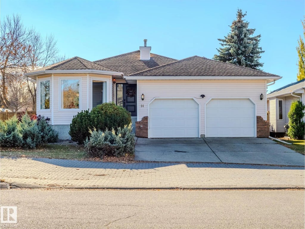 14 Heritage Boulevard, St. Albert