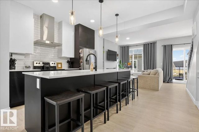 12 6214 Cartmell Court Sw, Edmonton