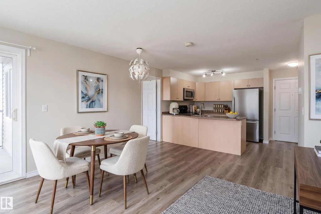 214 4309 33 Street, Stony Plain