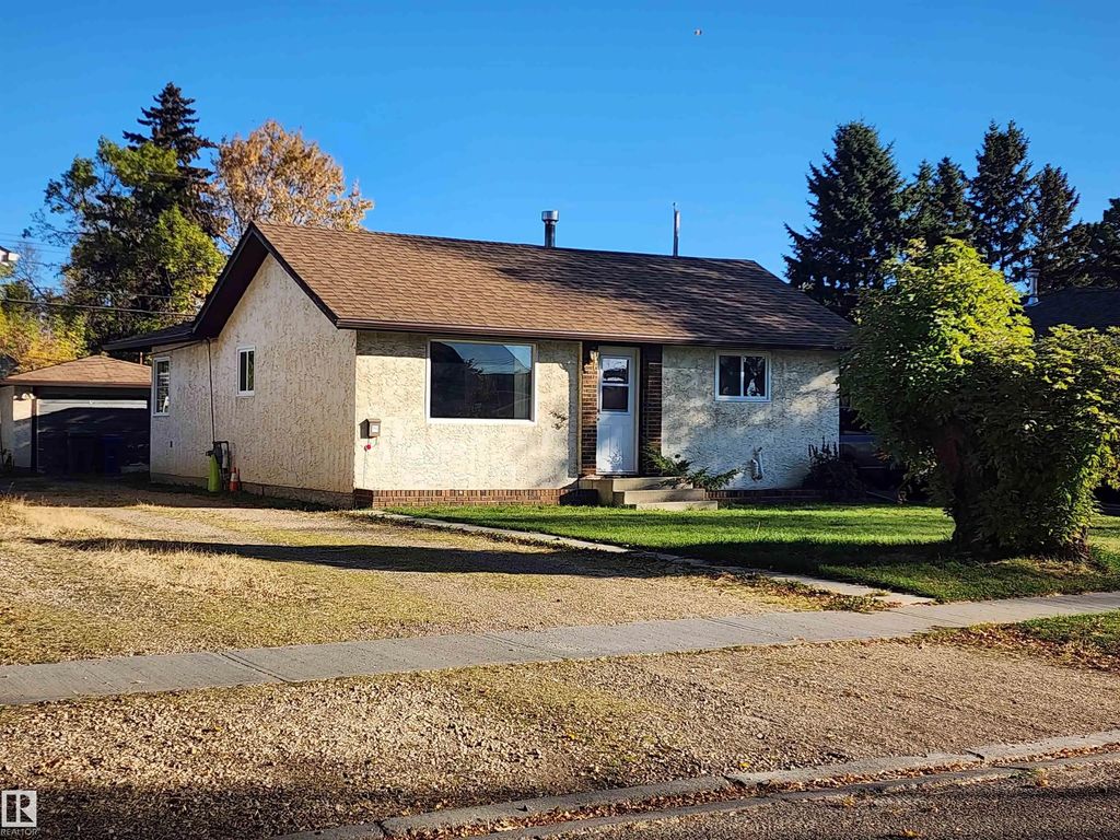 4606 53 Avenue, Wetaskiwin