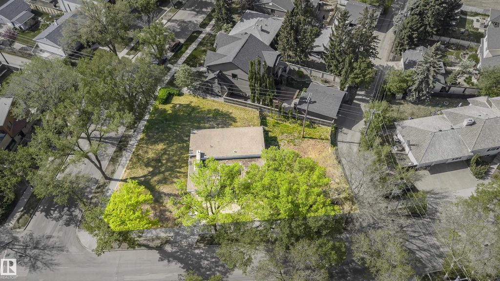9788 146 Street, Edmonton