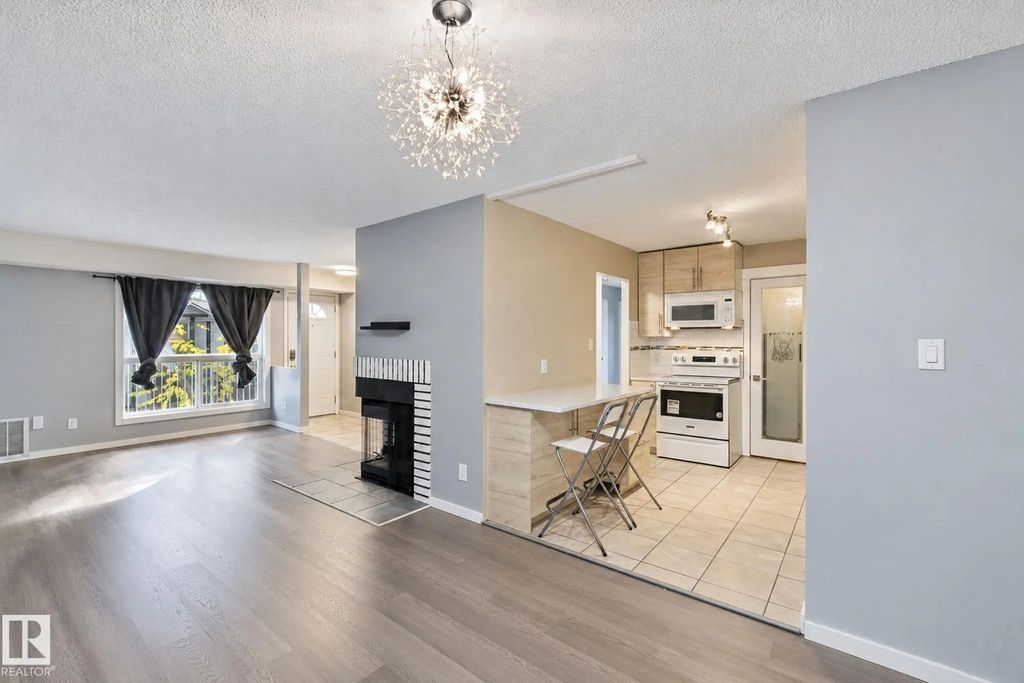 3111 142 Avenue, Edmonton