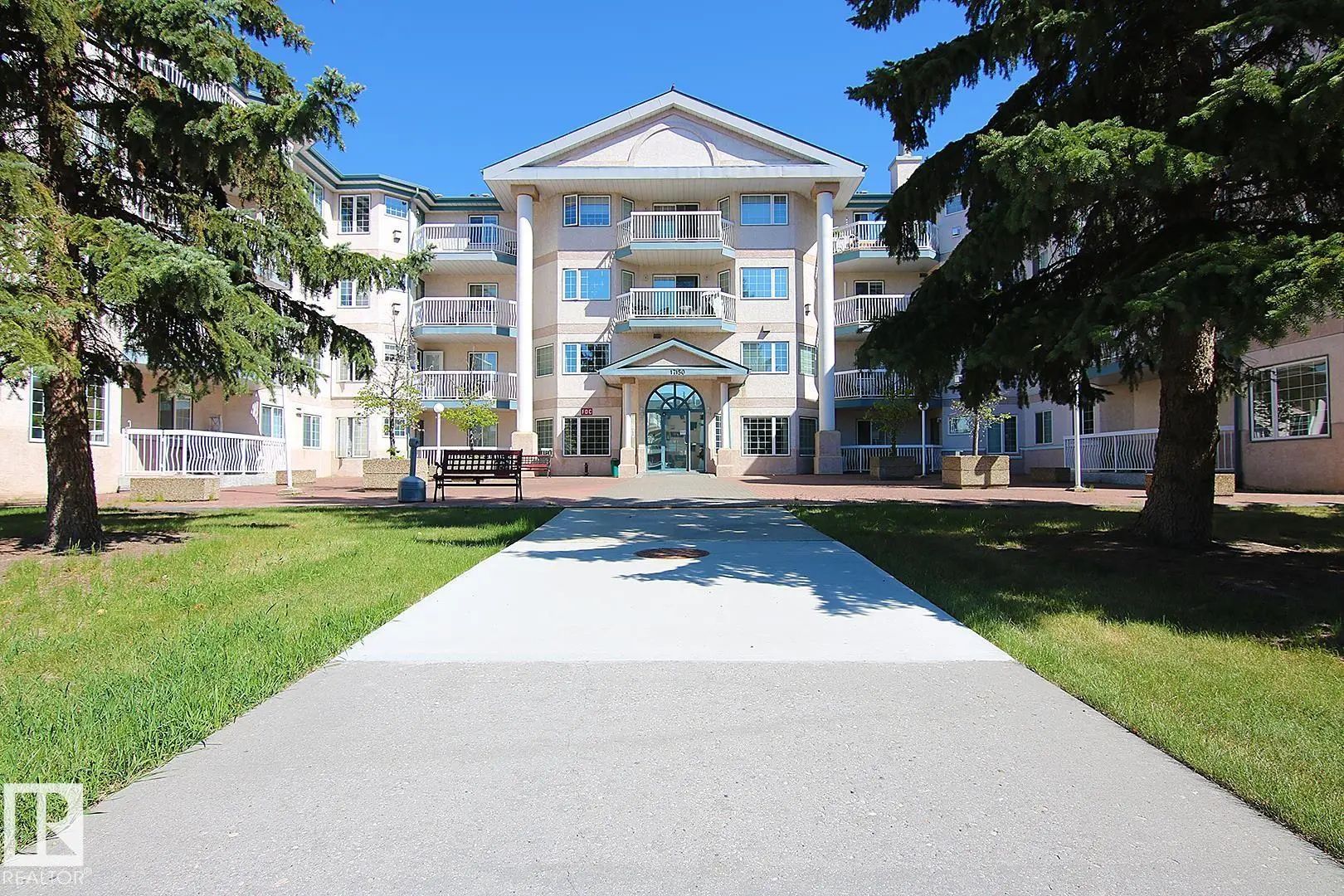 Condo / Townhouse Home for Sale in Edmonton, AB