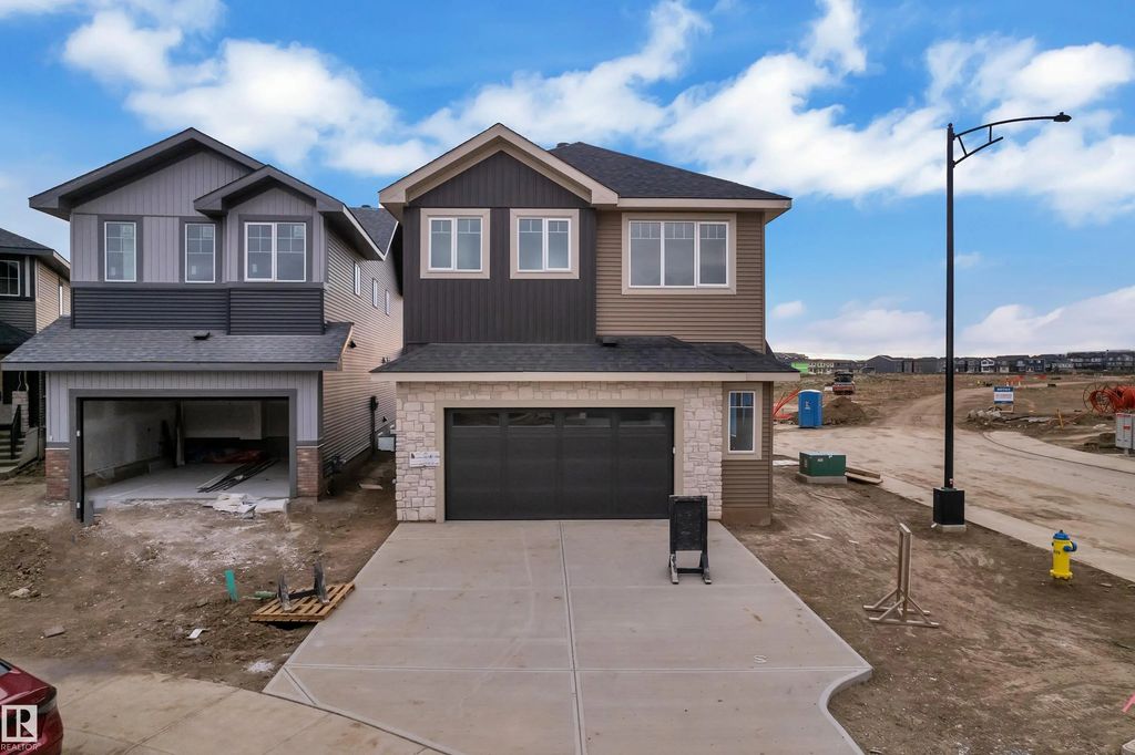 22335 85 Ave, Edmonton