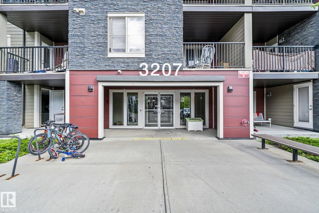 203 3207 James Mowatt Trail, Edmonton