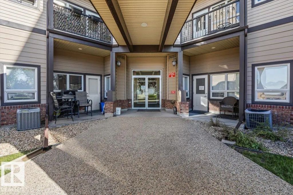 208 8702 Southfort Drive, Fort Saskatchewan