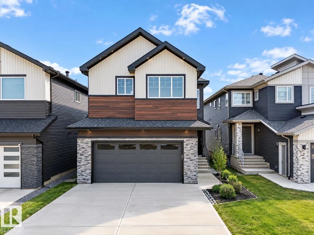 8418 Mayday Link, Edmonton