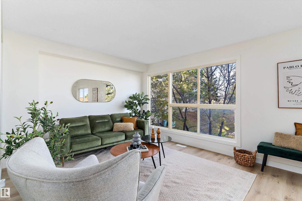 181 Grandin Village, St. Albert