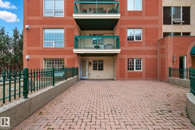 #102 35 Sir Winston Churchill Avenue, St. Albert