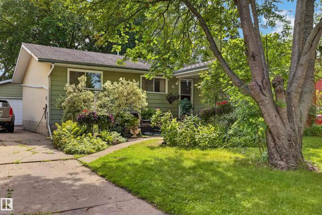 15 Linwood Crescent, St. Albert