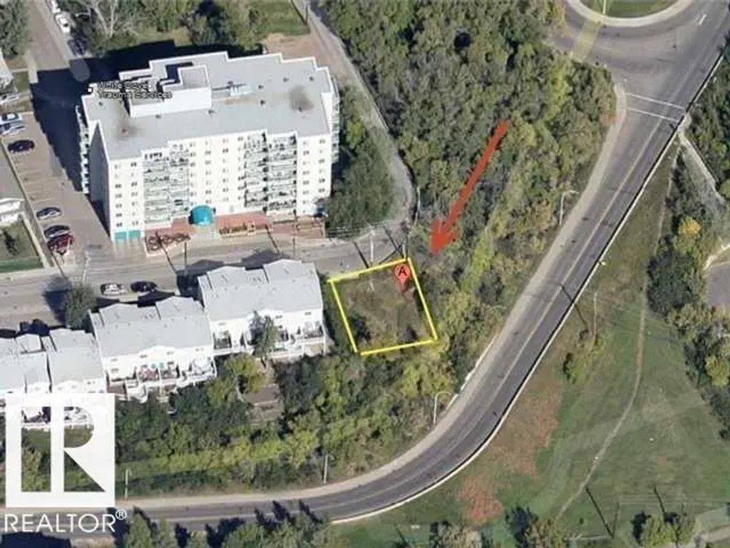 9321 101a Avenue, Edmonton