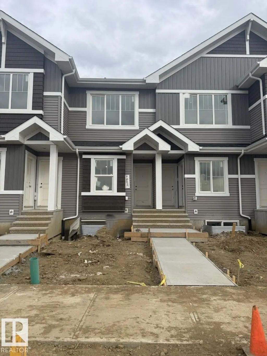 7089 Rosenthal Drive, Edmonton