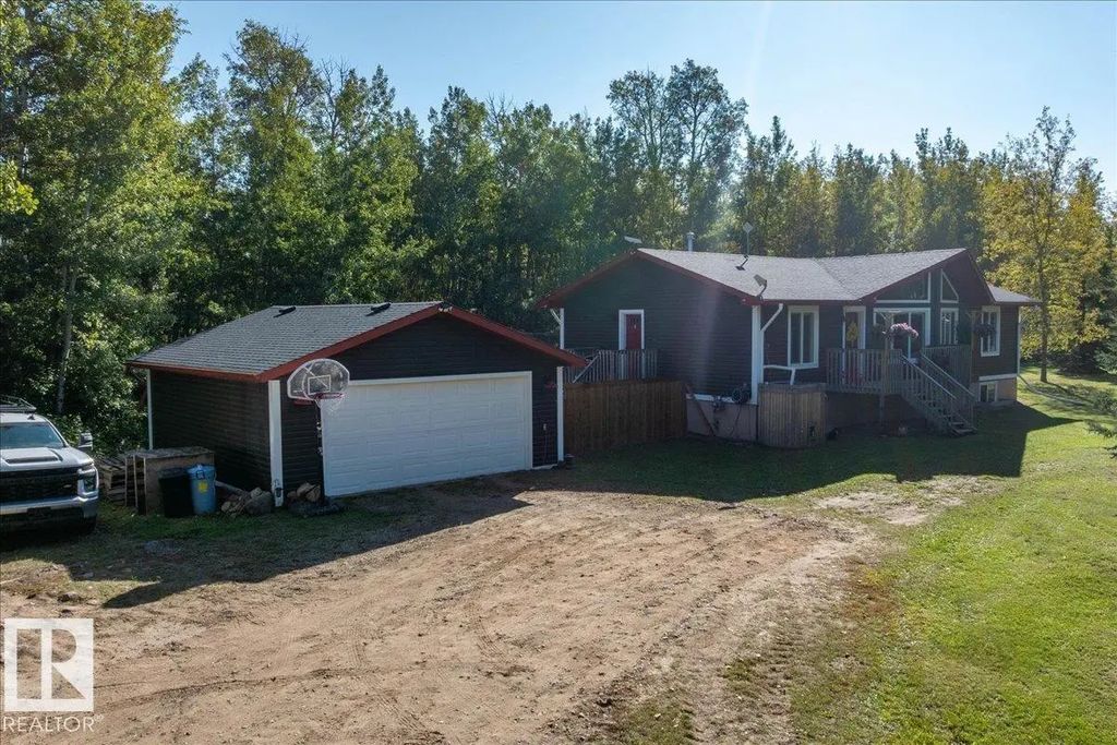 20005 Twp Rd 502, Rural Beaver County