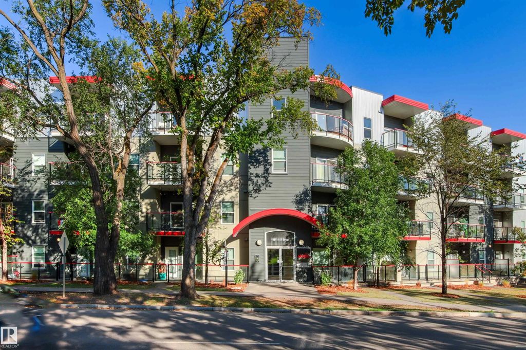 210 10611 117 Street, Edmonton