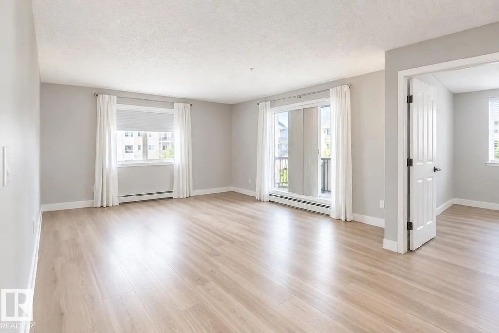 329 17447 98a Avenue, Edmonton