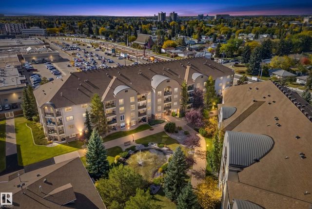 Condo / Townhouse Home for Sale in Edmonton, AB