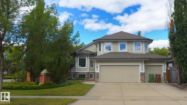 60 Lauralcrest Place, St. Albert
