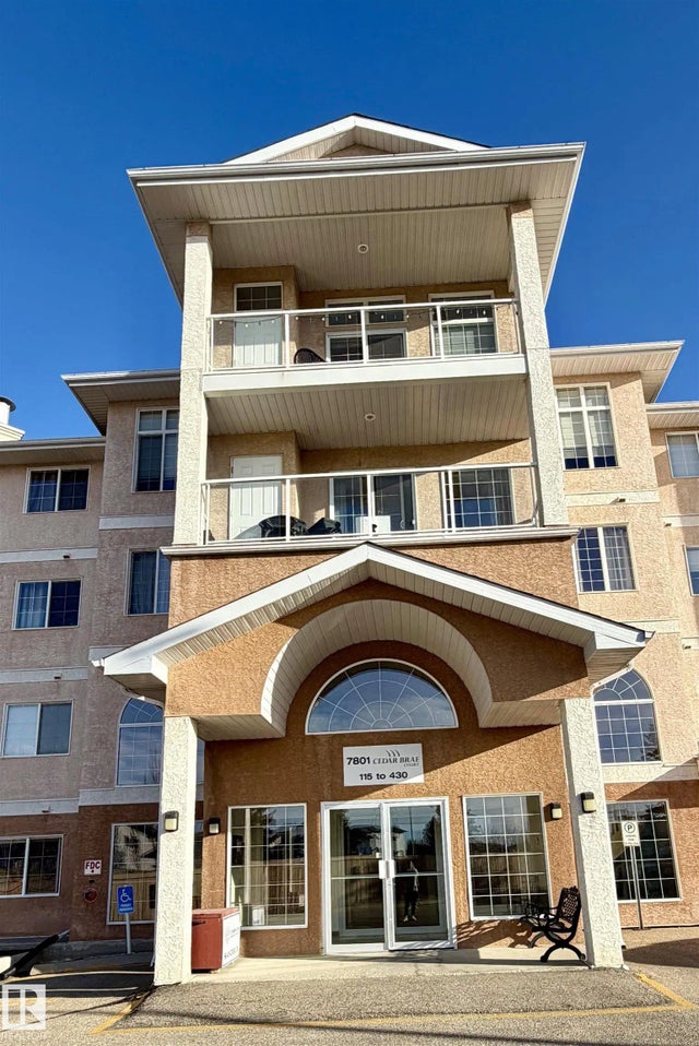 423 7801 Golf Course Road, Stony Plain