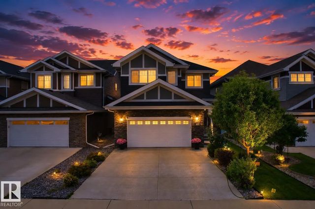 16327 17 Avenue Sw, Edmonton