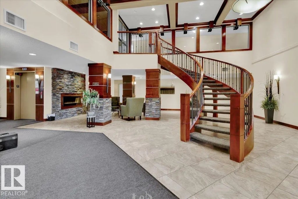 417 4450 Mccrae Avenue, Edmonton