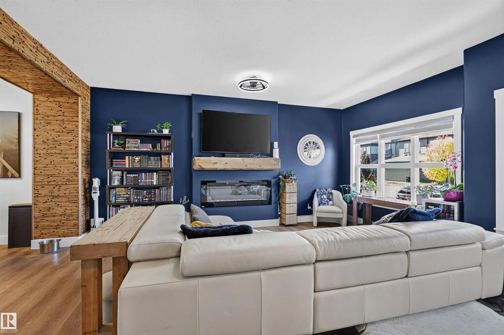 $524900 | Greenbury Detached Single Family for Sale at 50 Garneau Gate ...
