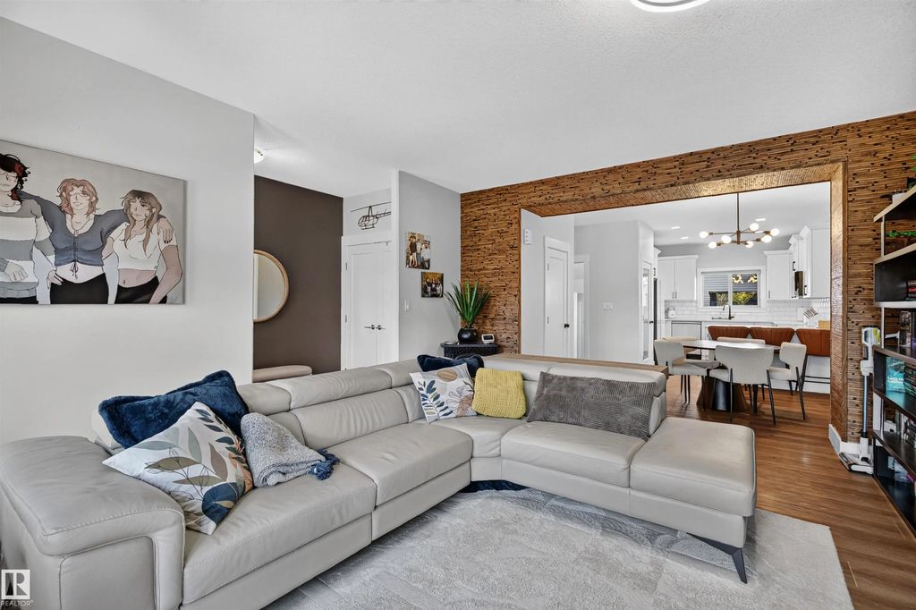 $524900 | Greenbury Detached Single Family for Sale at 50 Garneau Gate ...