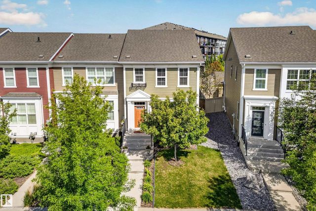 2821 Maple Way Nw, Edmonton