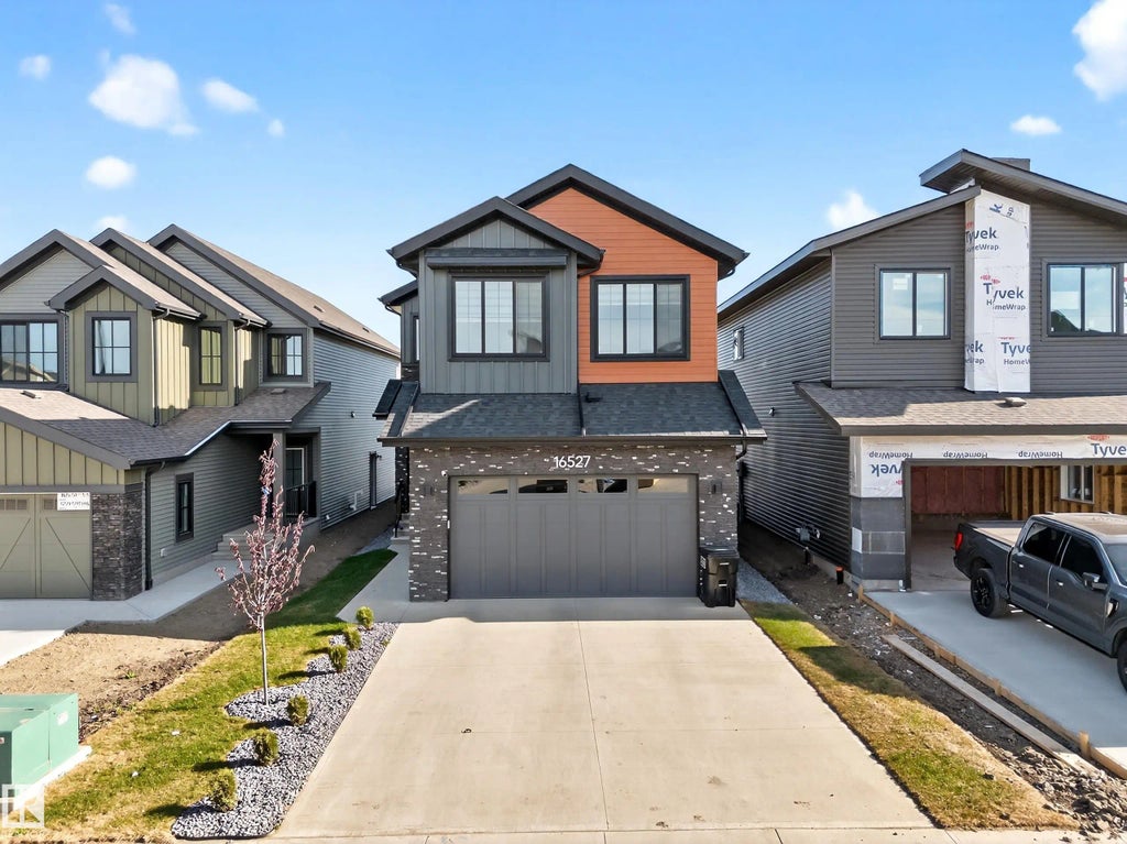 16527 3 Street Ne, Edmonton