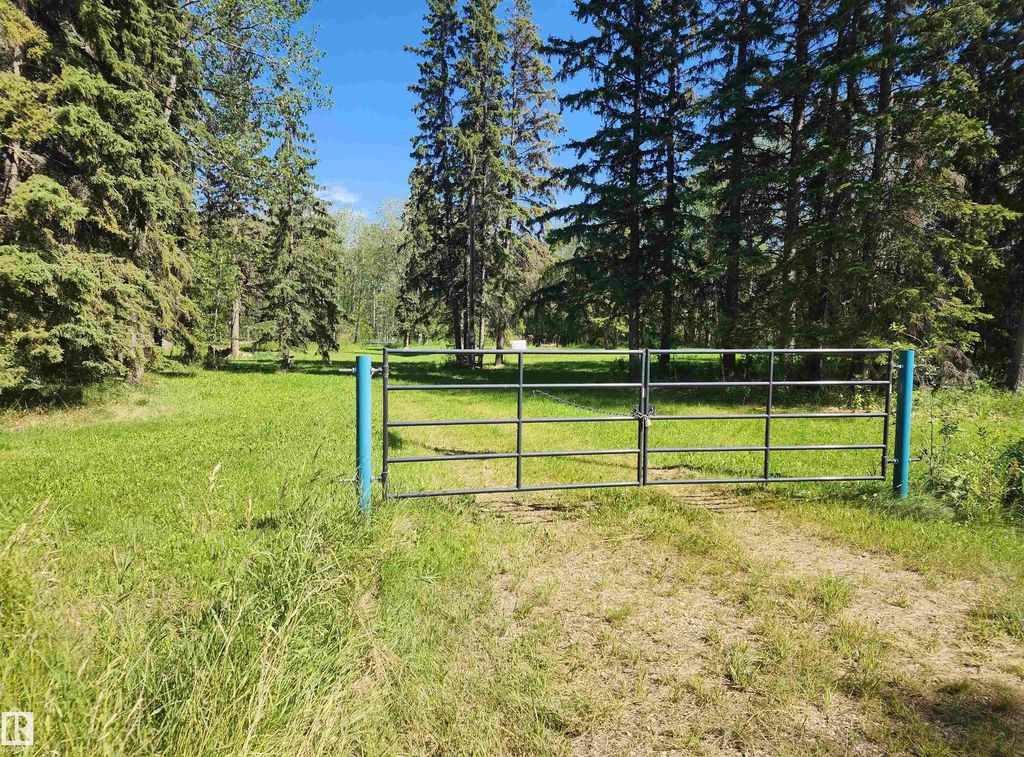 463055 Rge Road 64, Rural Wetaskiwin County