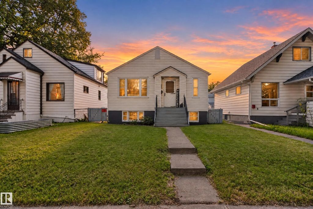 11406 83 Street, Edmonton