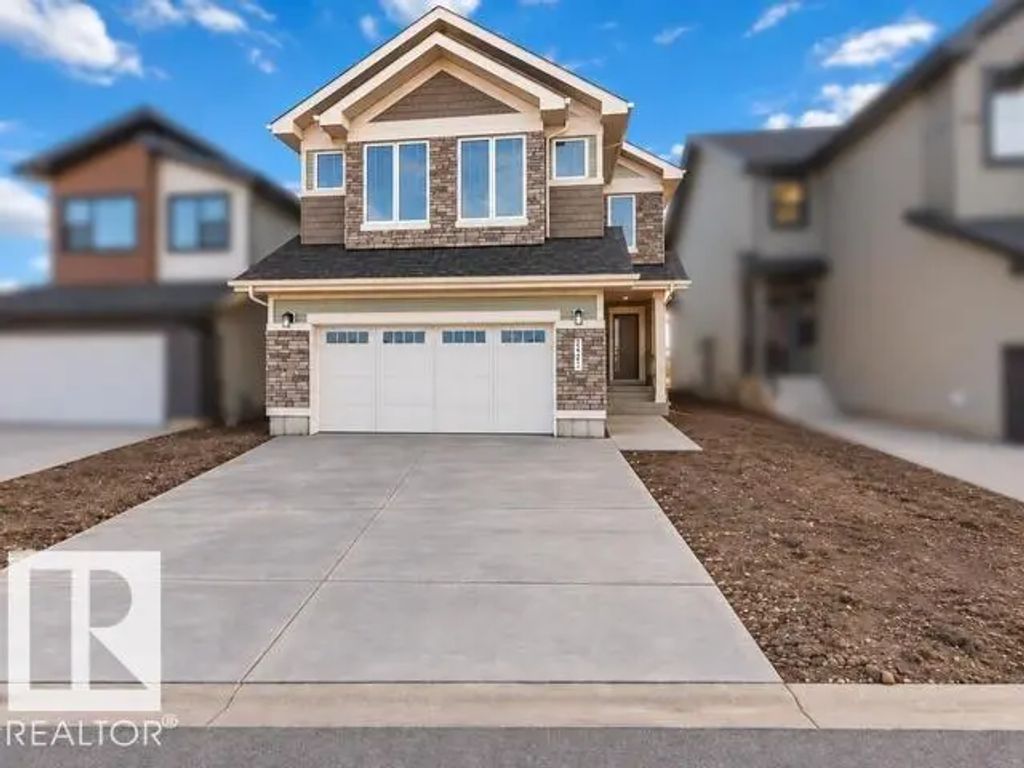 2211 4 Avenue, Edmonton