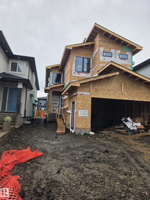 113 29a Street Sw, Edmonton
