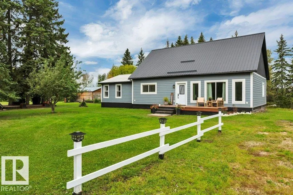 6518 Highway 6161, Rural Brazeau County