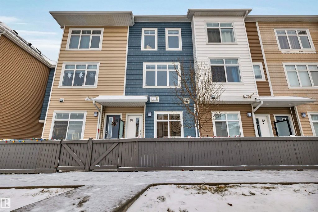 87 600 Bellerose Drive, St. Albert