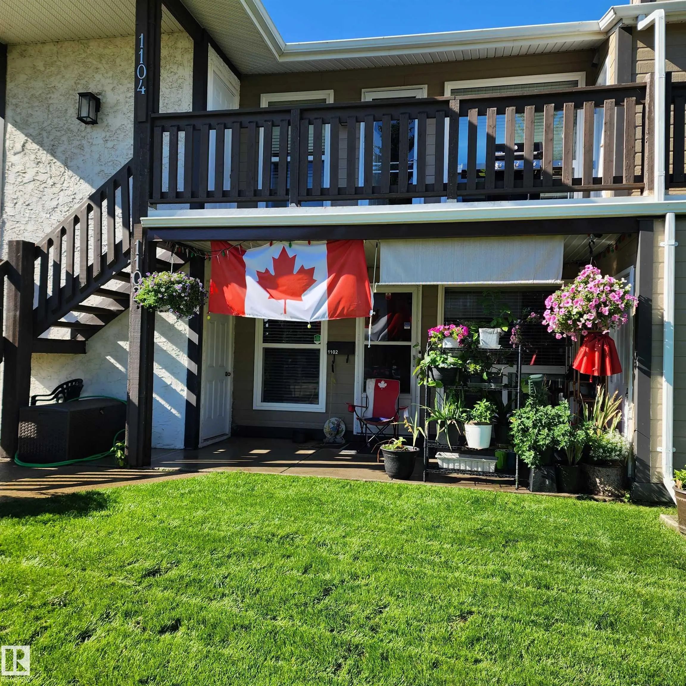 Edmonton Home for Sale: Condo / Townhouse Listing in Skyrattler