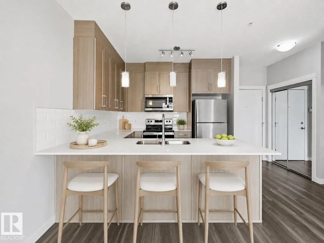 117 812 Welsh Drive Sw, Edmonton