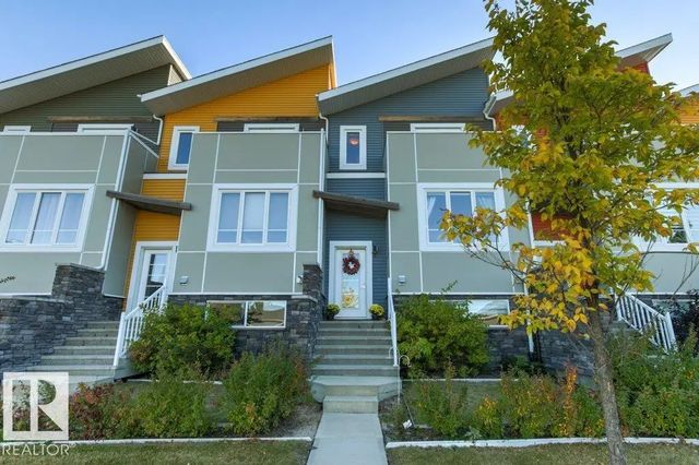 Walker Real Estate Listing, Edmonton, AB T6X 2G7