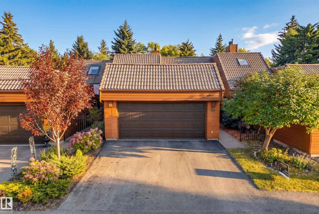 23 500 Lessard Drive, Edmonton