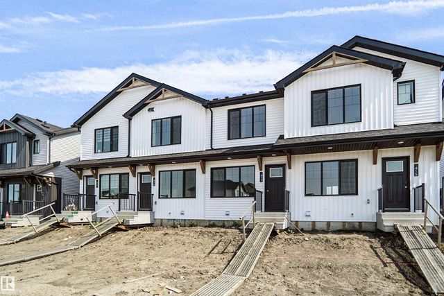 17229 5 Street Ne, Edmonton