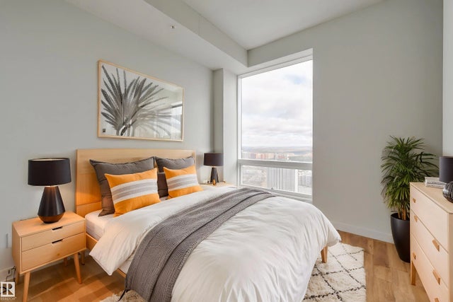 3704 10360 102 Street Nw, Edmonton