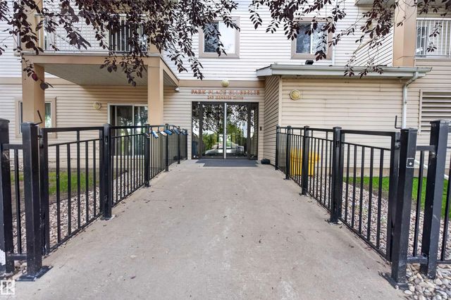221 245 Edwards Drive Sw, Edmonton