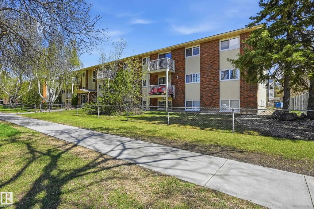 305 10811 115 Street, Edmonton
