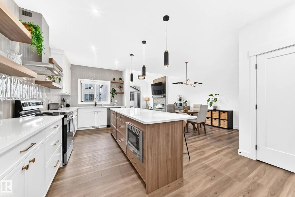 66 Gladstone Bend, Spruce Grove